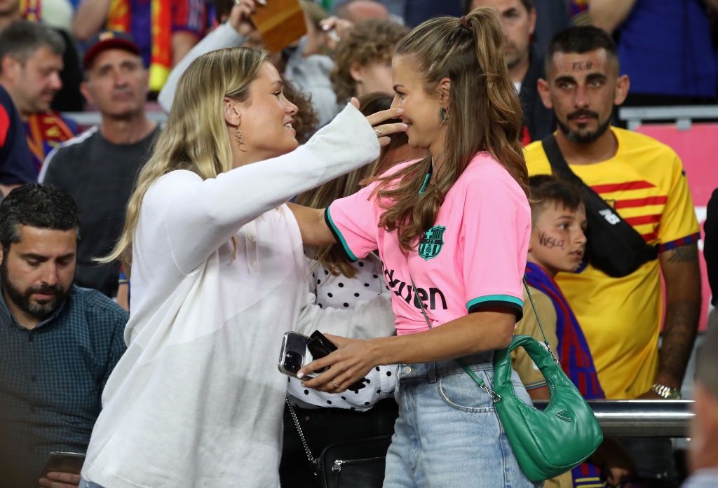 Anna Lewandowska, Mikky de Jong