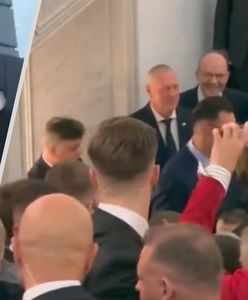 Tłum przed Prokuraturą Krajową. Weszli do budynku