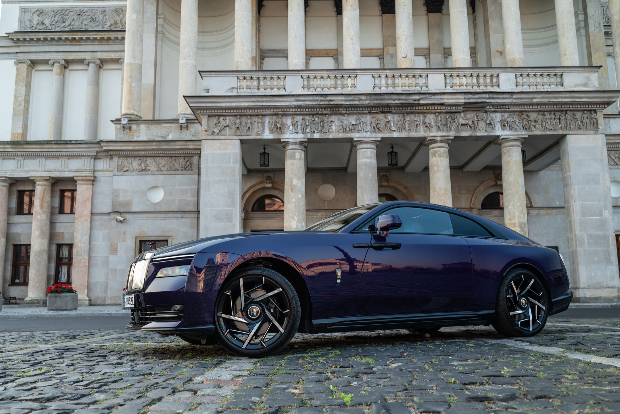 Rolls-Royce Spectre Black Badge