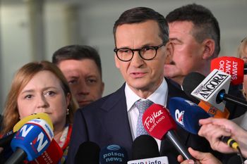 Morawiecki odgryzł się Kurskiemu. "Lepiej uprzedzić fakty"