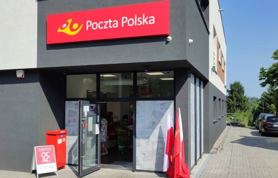 Poczta Polska pyta o kickbacki i płaci za udział w przetargu. Rynek chwali, ale i wskazuje wyzwania