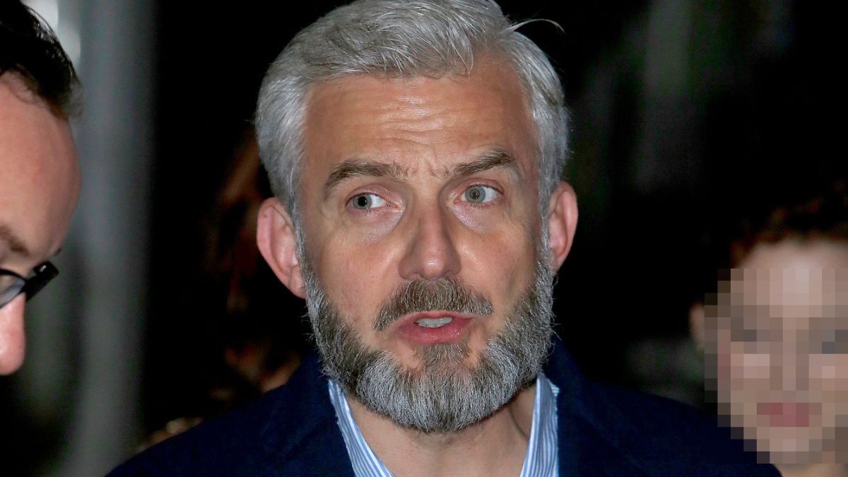 Jakie wykształcenie ma Hubert Urbański?