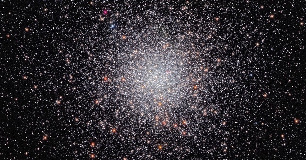 Kosmiczny ul. Teleskop Hubble'a dostarczył kolejne niesamowite zdjęcie