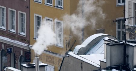 Polacy rzucili się po dopłaty. Nie chcą powtórki. Zaległości sięgały kilkaset milionów zł