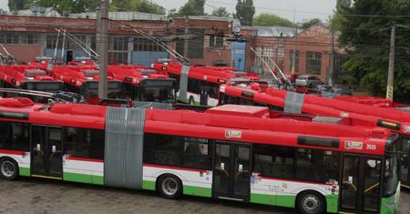 Zasady i funkcjonowanie klimatyzacji w autobusach komunikacji miejskiej