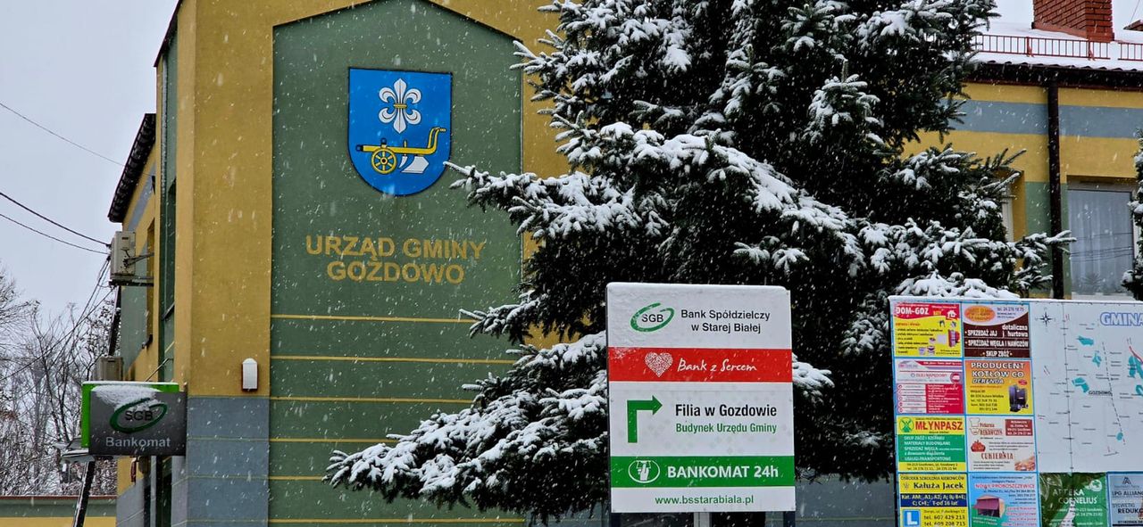 Burzliwa sesja Rady Gminy Gozdowo po zdarzeniu z udziałem wójta. Radni pytali o podwyżki i zaufanie!