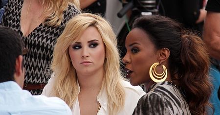 Demi Lovato ODCHODZI Z "X FACTORA"!