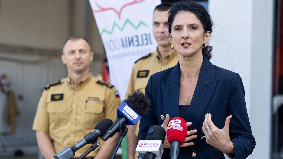 12.09.2025 Podpisanie umowy na remont JRG 1 PSP w Jeleniej Górze
