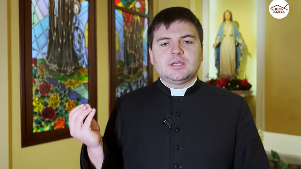 Czy rozwodniczka może przyjmować komunię? Ks. Grzegorz Kaczorkiewicz tłumaczy. 