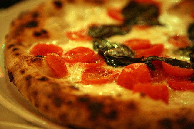 Pizza neapolitańska - pyszny przepis