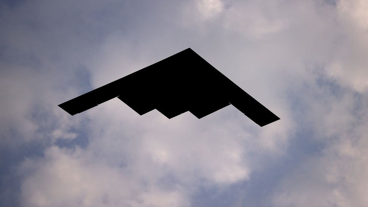 WASHINGTON, DC - JULY 04: A Northrop B-2 Spirit ,or Stealth bomber performs a flyover near the White House on July 04, 2020 in Washington, DC. U.S. President Donald Trump is hosting a "Salute to America" celebration that includes flyovers by military aircraft and a large fireworks display. (Photo by Win McNamee/Getty Images)