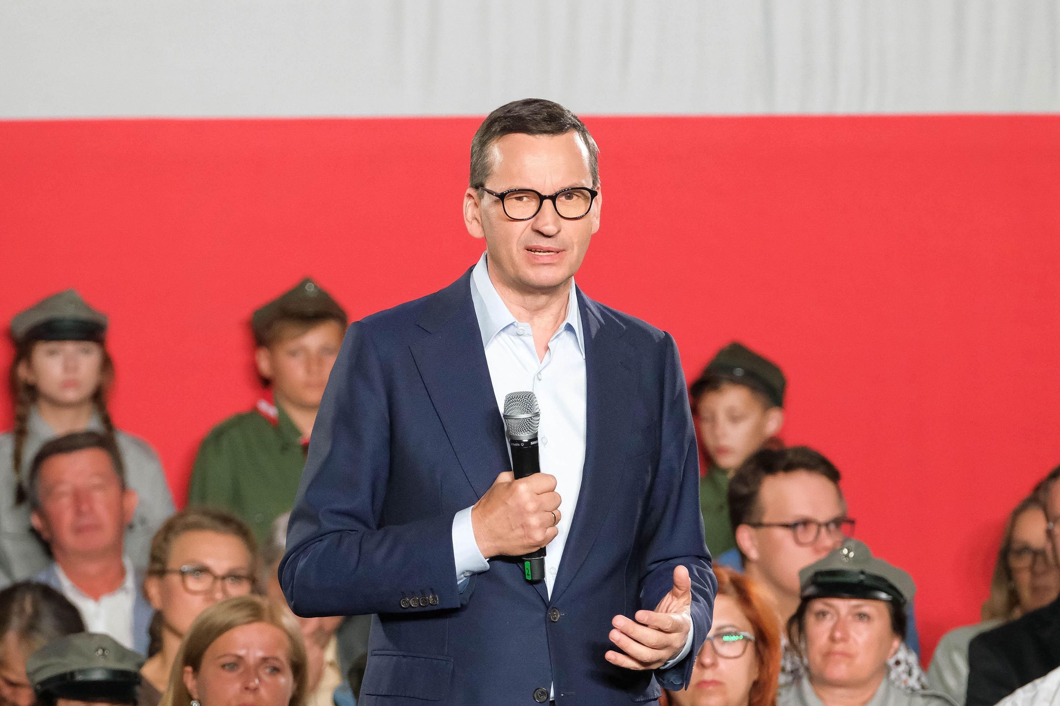 Morawiecki nie wytrzymał. "Rząd nie pozwala sobie pluć w twarz"