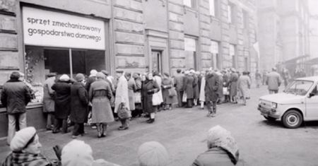 14 pytań z wiedzy ogólnej o czasach PRL-u. Jak dużo pamiętasz z tamtego okresu?