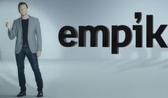 „Empik każdego inspiruje inaczej” - Cezary Pazura i Dawid Kwiatkowski w szkolnej kampanii (wideo)