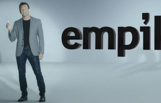 „Empik każdego inspiruje inaczej” - Cezary Pazura i Dawid Kwiatkowski w szkolnej kampanii (wideo)