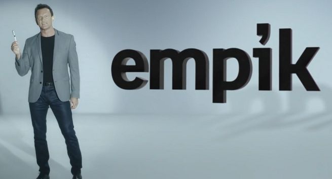 „Empik każdego inspiruje inaczej” - Cezary Pazura i Dawid Kwiatkowski w szkolnej kampanii (wideo)