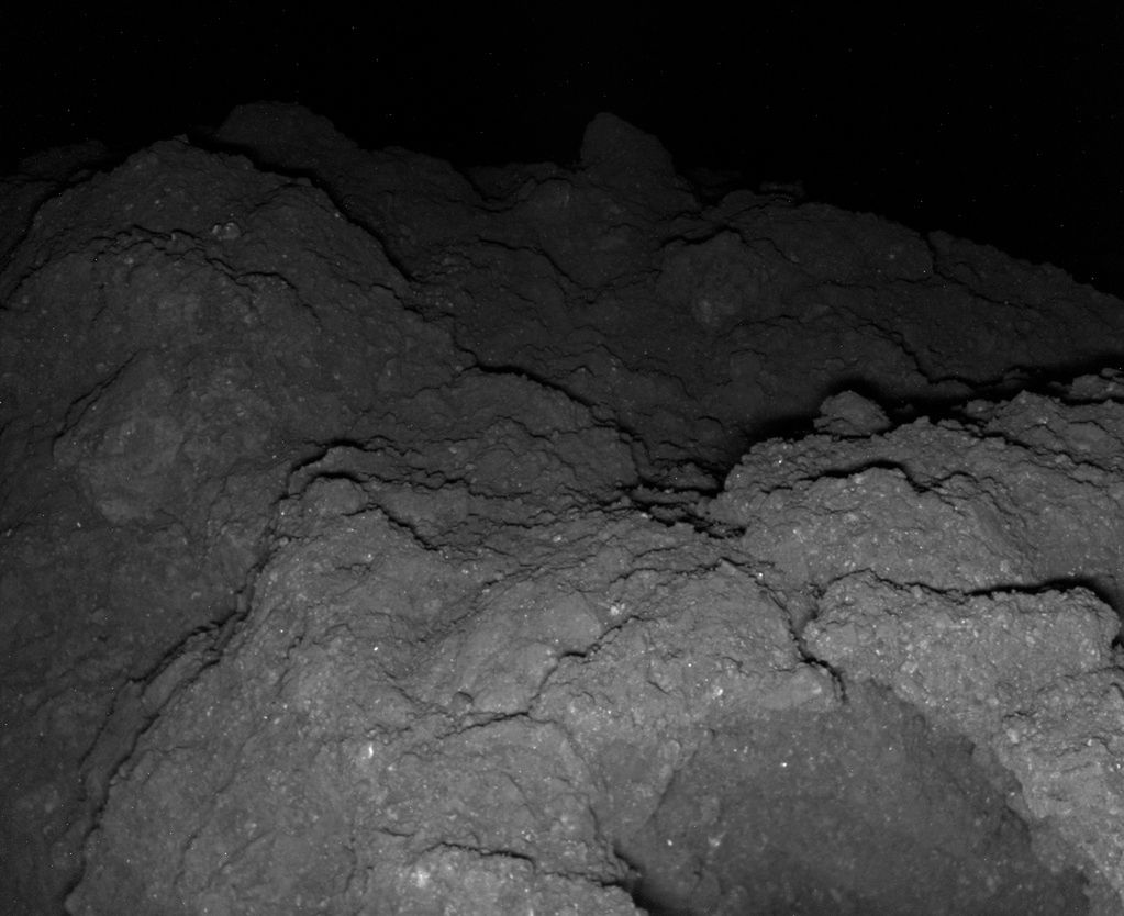 The surface of the asteroid Ryugu