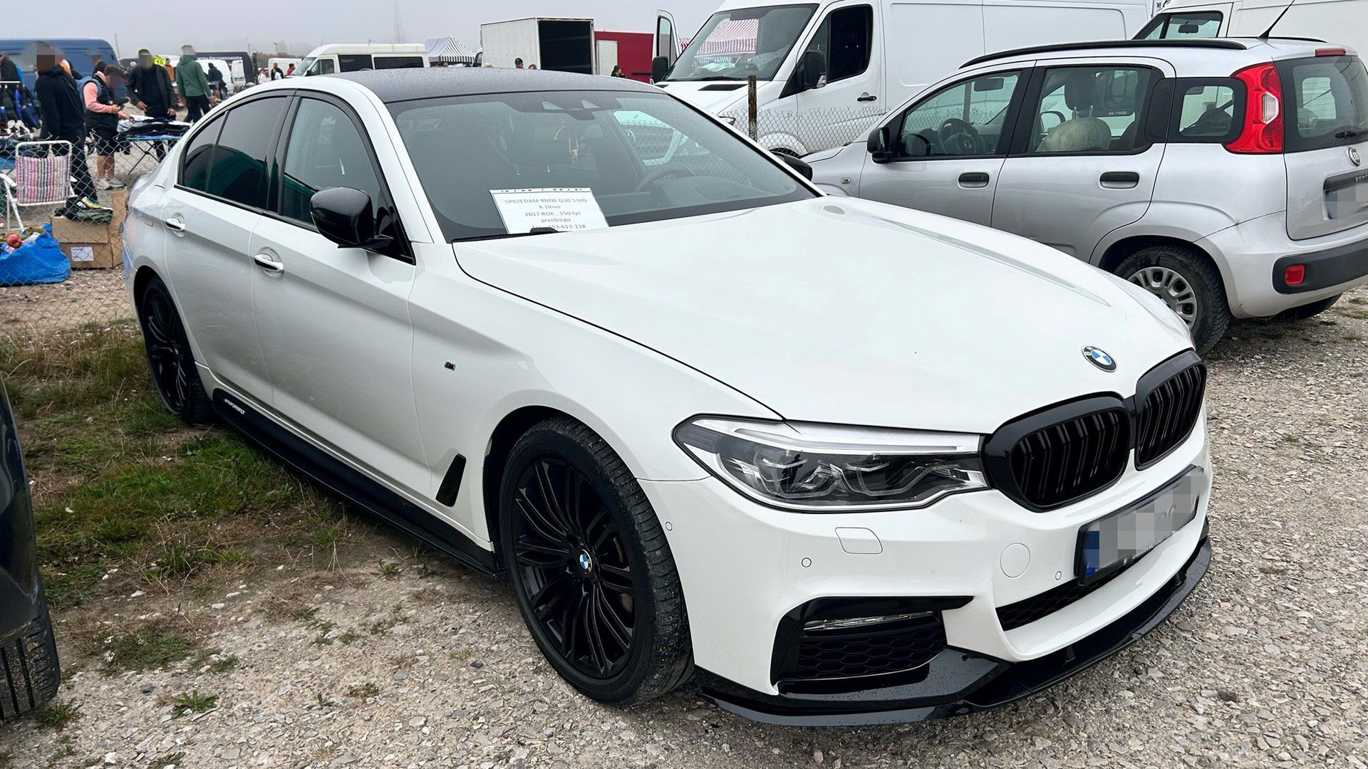 Jedyne auto na sprzedaż, jakie znalazłem. Ale nie zostało wystaw