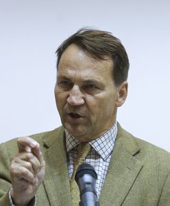 Rzeszów celem? Sikorski nie potwierdza
