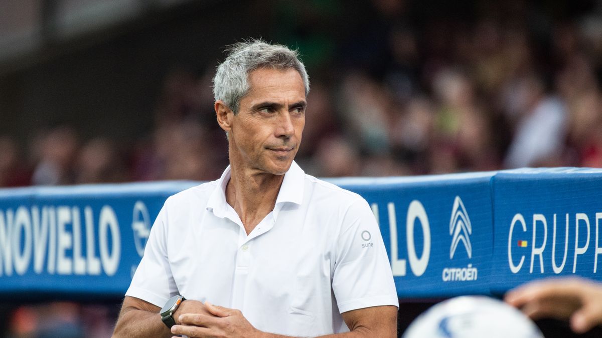 SALERNO, ITALY - SEPTEMBER 18: Paulo Sousa manager of US 
Salernitana during the Serie A TIM match between US Salernitana and Torino FC at Stadio Arechi on September 18, 2023 in Salerno, Italy. (Photo by Ivan Romano/Getty Images)
