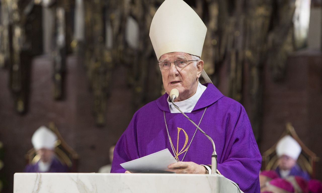 Biskup Ignacy Dec połączył Nagrodę Nobla z gender i LGBT, a aborcję z in vitro. Kazanie wygłosił na Jasnej Górze