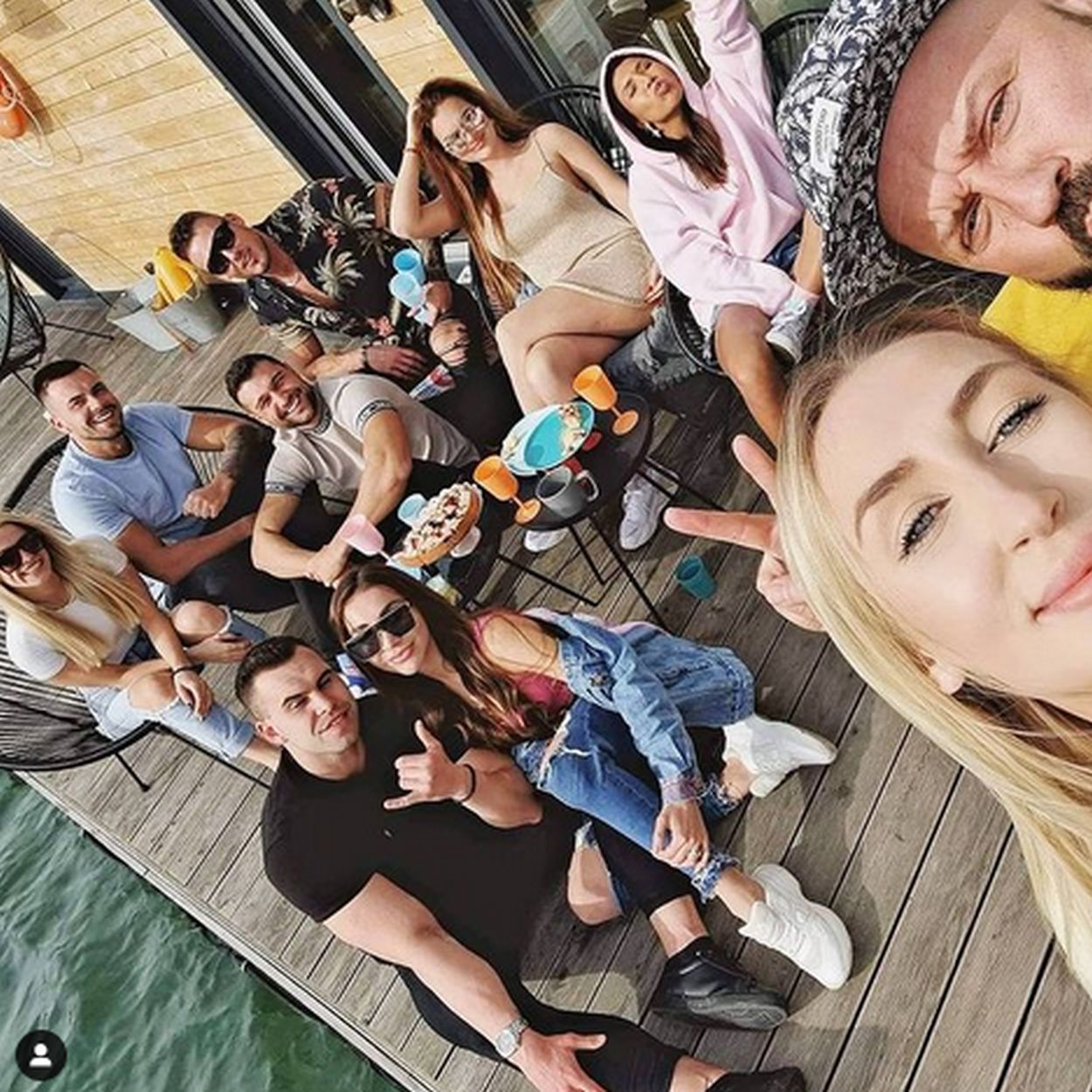 Uczestniczy "Hotelu Paradise"