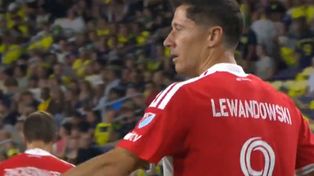 Bezradny Lewandowski tylko rozkładał ręce. Wymowna reakcja na grę kolegów