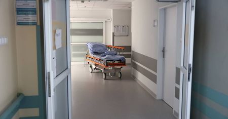 Chciał znać zarobki lekarzy. Szpital zażądał 1000 zł za informację