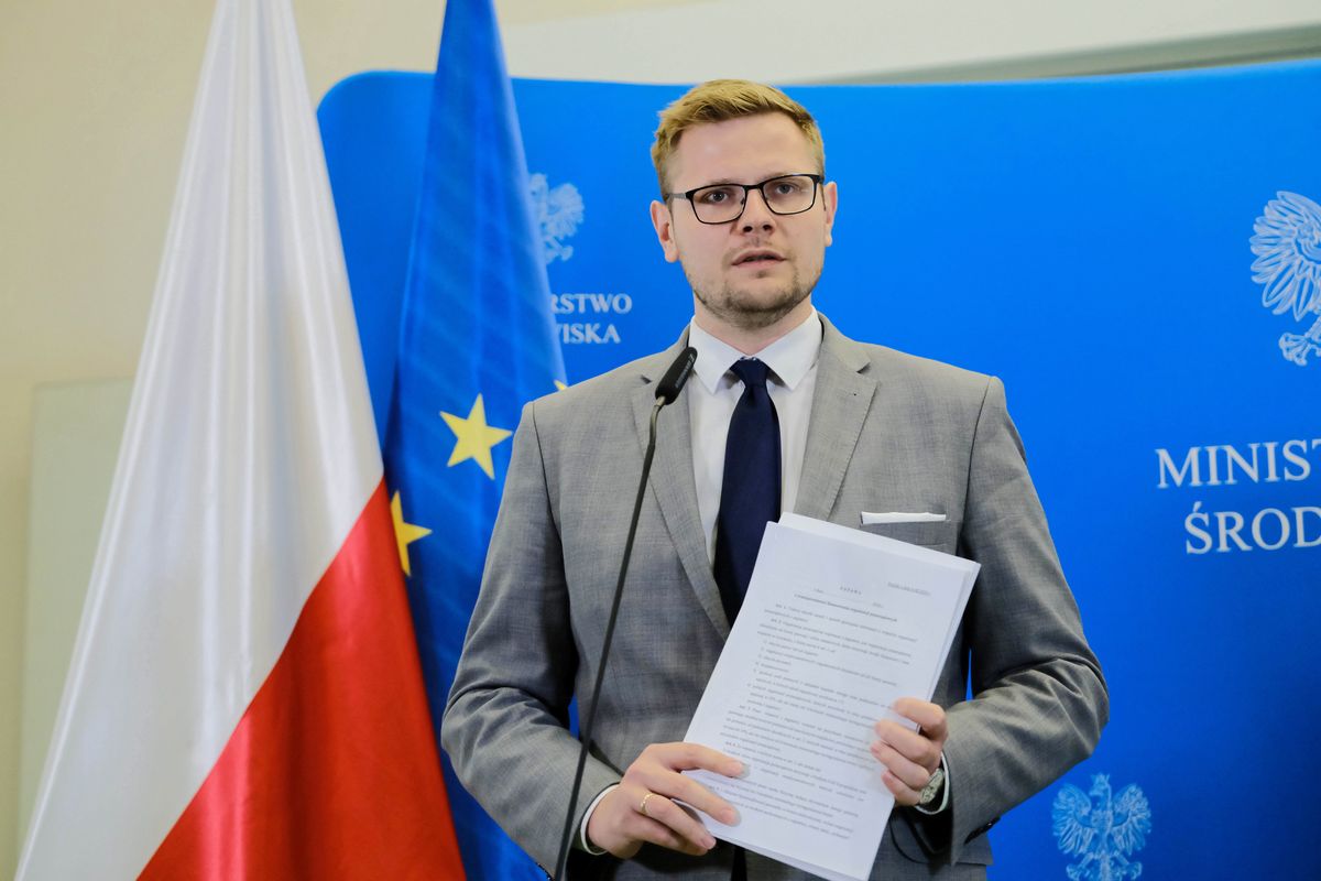 Michał Woś złożył w prokuraturze zawiadomienie ws. afery szczepionkowej