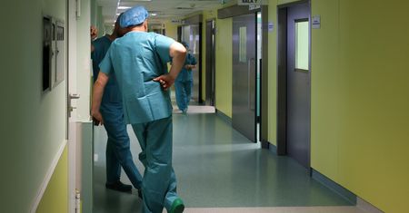 Rząd nie będzie już mógł ratować NFZ. Ważna zmiana. Ekspert alarmuje