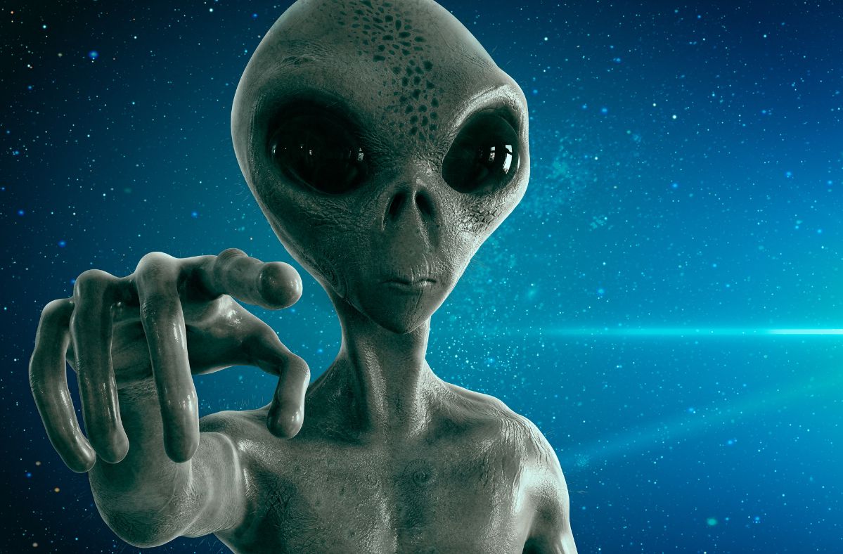 Researchers from Harvard believe that aliens live on Earth.