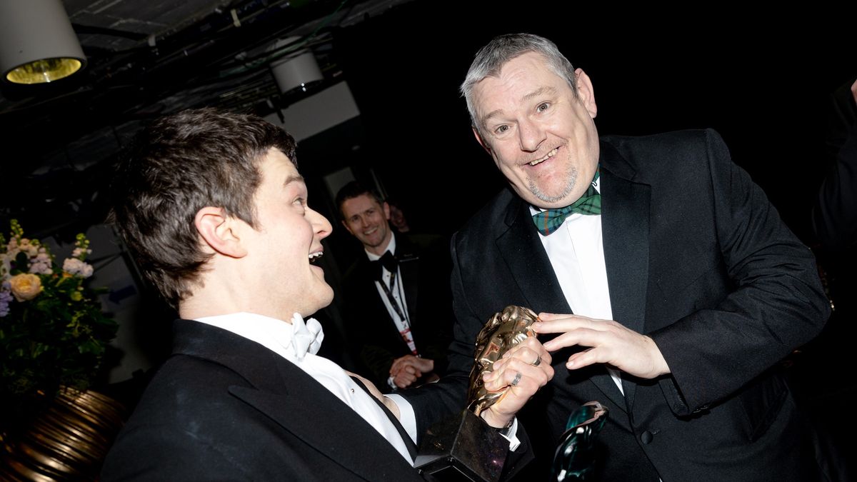 EE BAFTA Film Awards 2026 - BackstageLONDON, ENGLAND - FEBRUARY 22: Robert Aramayo and John Davidson backstage during the EE BAFTA Film Awards 2026 at The Royal Festival Hall on February 22, 2026 in London, England. (Photo by Carlo Paloni/BAFTA via Getty Images)Carlo Palonibestof, topix