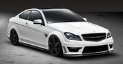 Mercedes-Benz C63 AMG Coupe z pakietem Vorsteiner na rok 2012