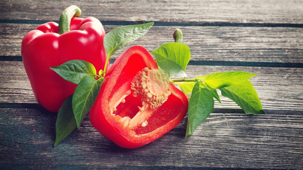 Niektórzy obawiają się "papryki w ciąży", gdy w środku jest mały owoc
