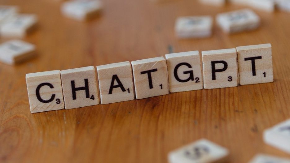 aplikacja chatGPT zaczyna nudzić