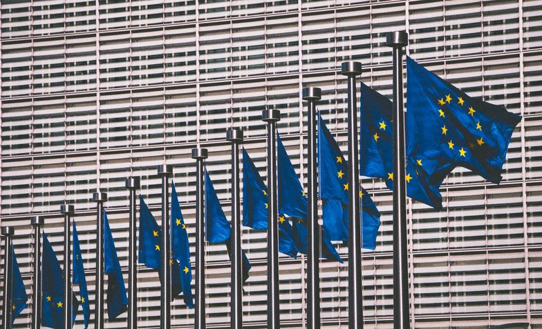 Kolejne miliony z UE na pomoc Ukrainie. Komisarz zarzuca Rosji utrudnianie pracy agencjom pomocowym