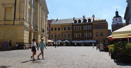 Koniec z jazdą na rowerach i hulajnogach po Starym Mieście? Chcą całkowitego zakazu