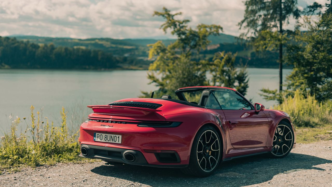 Test wideo: Porsche 911 Turbo S – sprawdziłem go na drogach małopolski