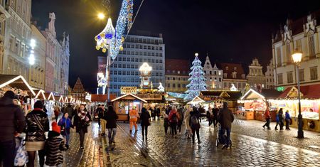 Takiej jeszcze nie było. Choinka we Wrocławiu w zupełnie innym stylu