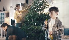 „Daj coś od siebie” w bożonarodzeniowym spocie Tymbarku (wideo)