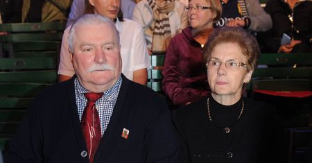 Tajemnice małżeństwa Wałęsy. 51 lat temu powiedział "tak" Danucie