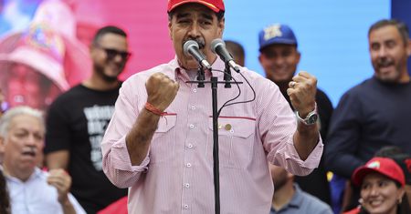Rośnie napięcie wokół Wenezueli. Maduro mobilizuje armię