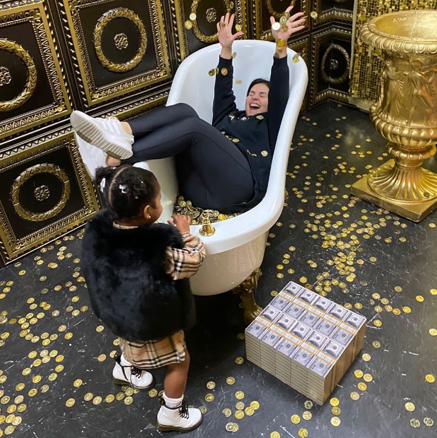 Niania dzieci Khloe Kardashian ujawnia kulisy swojej pracy