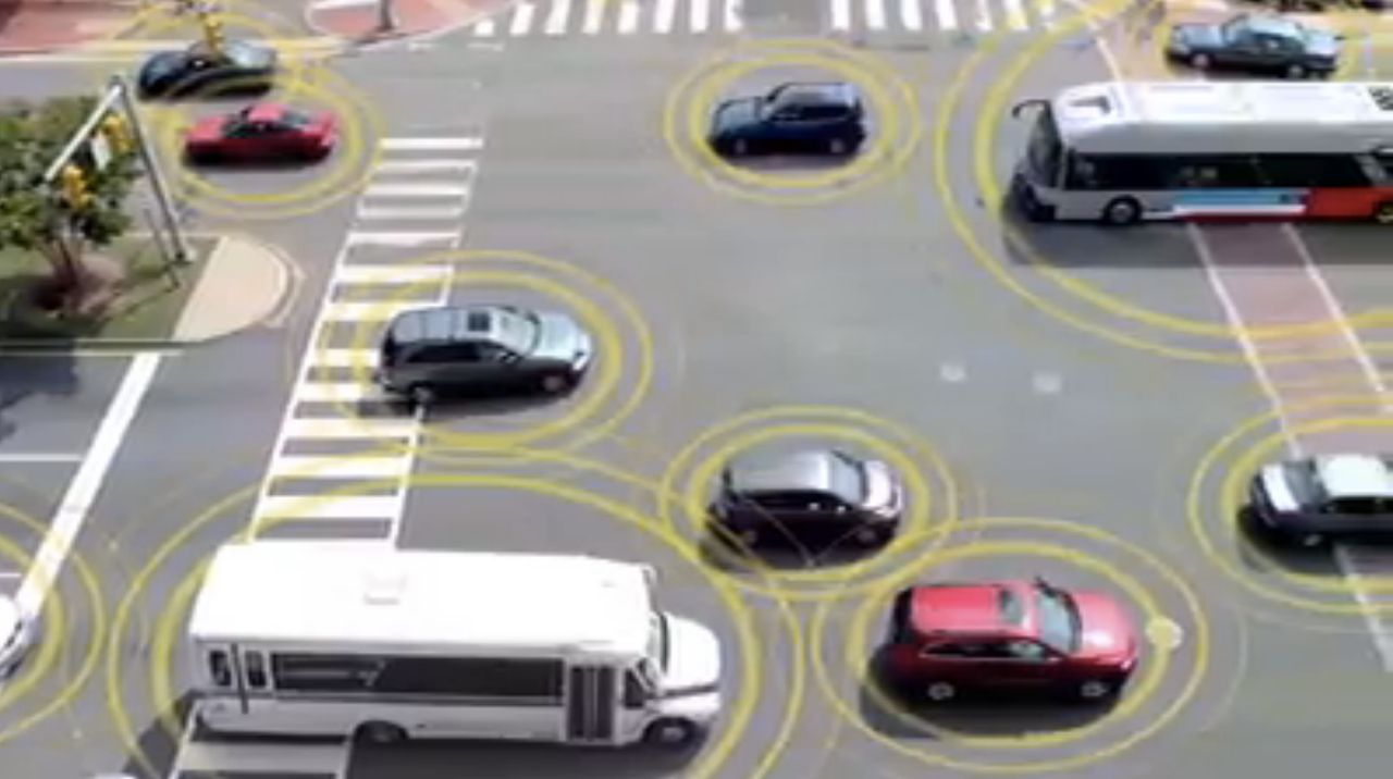 Test systemów antykolizyjnych w prawdziwym ruchu ulicznym [wideo]