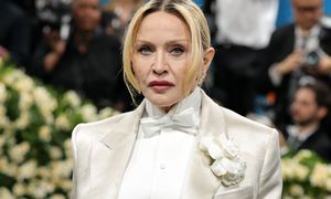 Madonna znów jest "za stara". Bo w pewnym wieku już nie wypada [OPINIA]