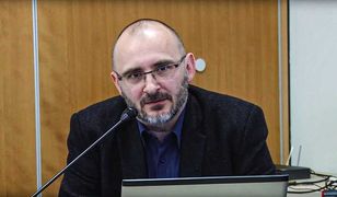 Ostra reakcja ks. Świeżyńskiego na "Zabawę w chowanego". "Aż mnie zęby bolały"