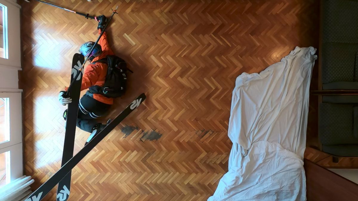 Narciarstwo salonowe, czyli kreatywność podczas kwarantanny 1