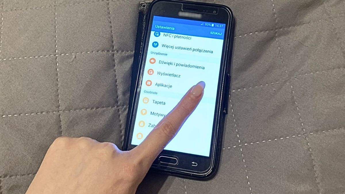 Jak wyczyść pamięć podręczną telefonu?