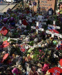 Zginęła osłaniając ciałem uczniów, mąż zmarł na atak serca. Osierocili czwórkę dzieci