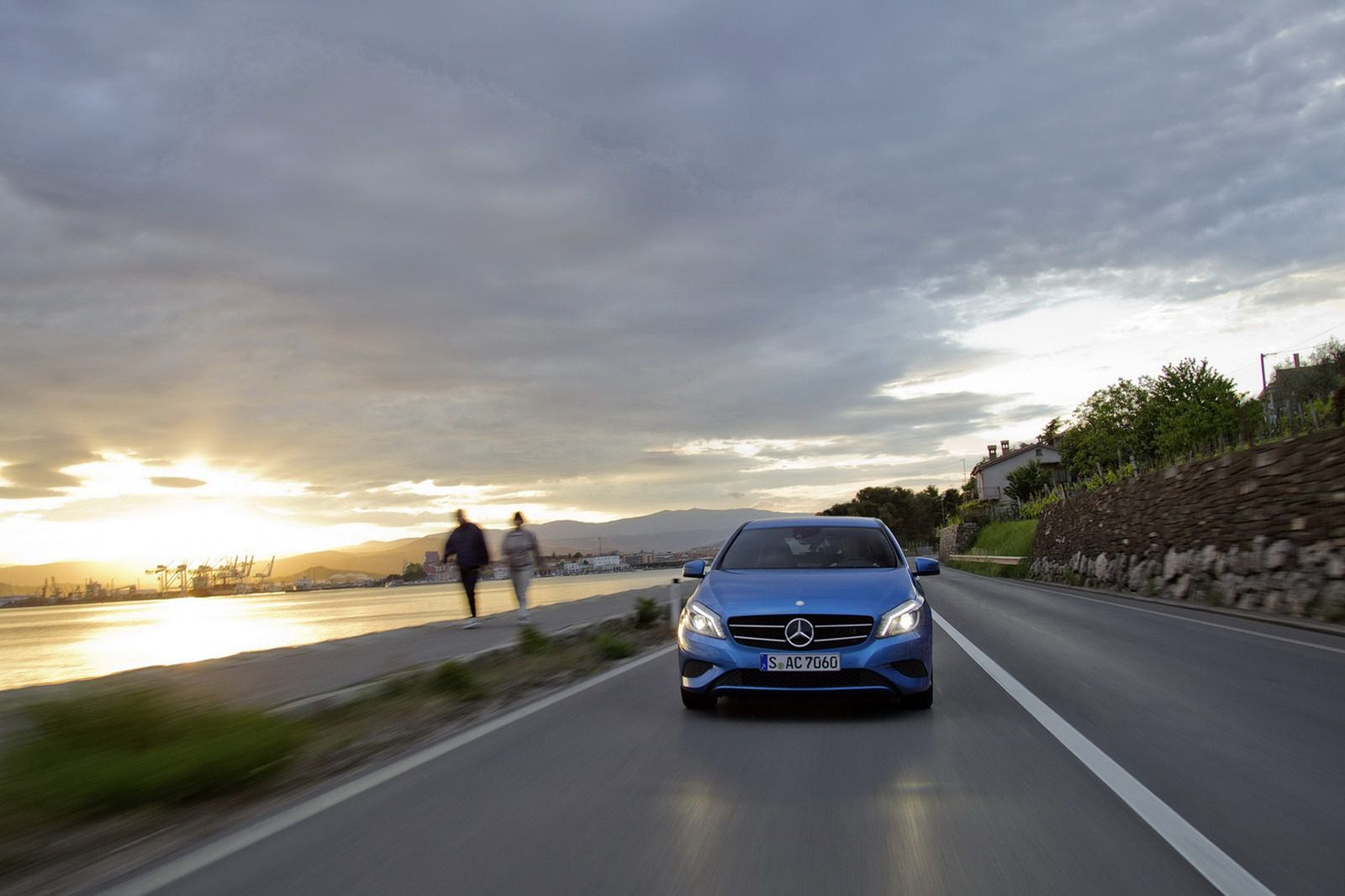 Mercedes-Benz klasy A (W176) - obszerna galeria prosto od producenta 48